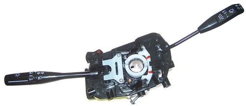 Công Tắc Lên Xuống Kính Tổng Mazda Mazda 3 Mã phụ tùng BEK666350