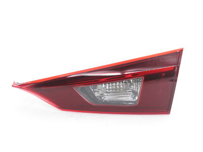 Đèn Hậu Trong Trái Mazda Mazda 3 Mã phụ tùng B45A513G0