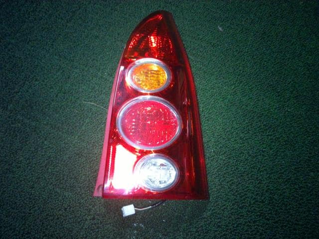 Đèn Hậu Phải Mazda Premacy Mã phụ tùng C14551150C