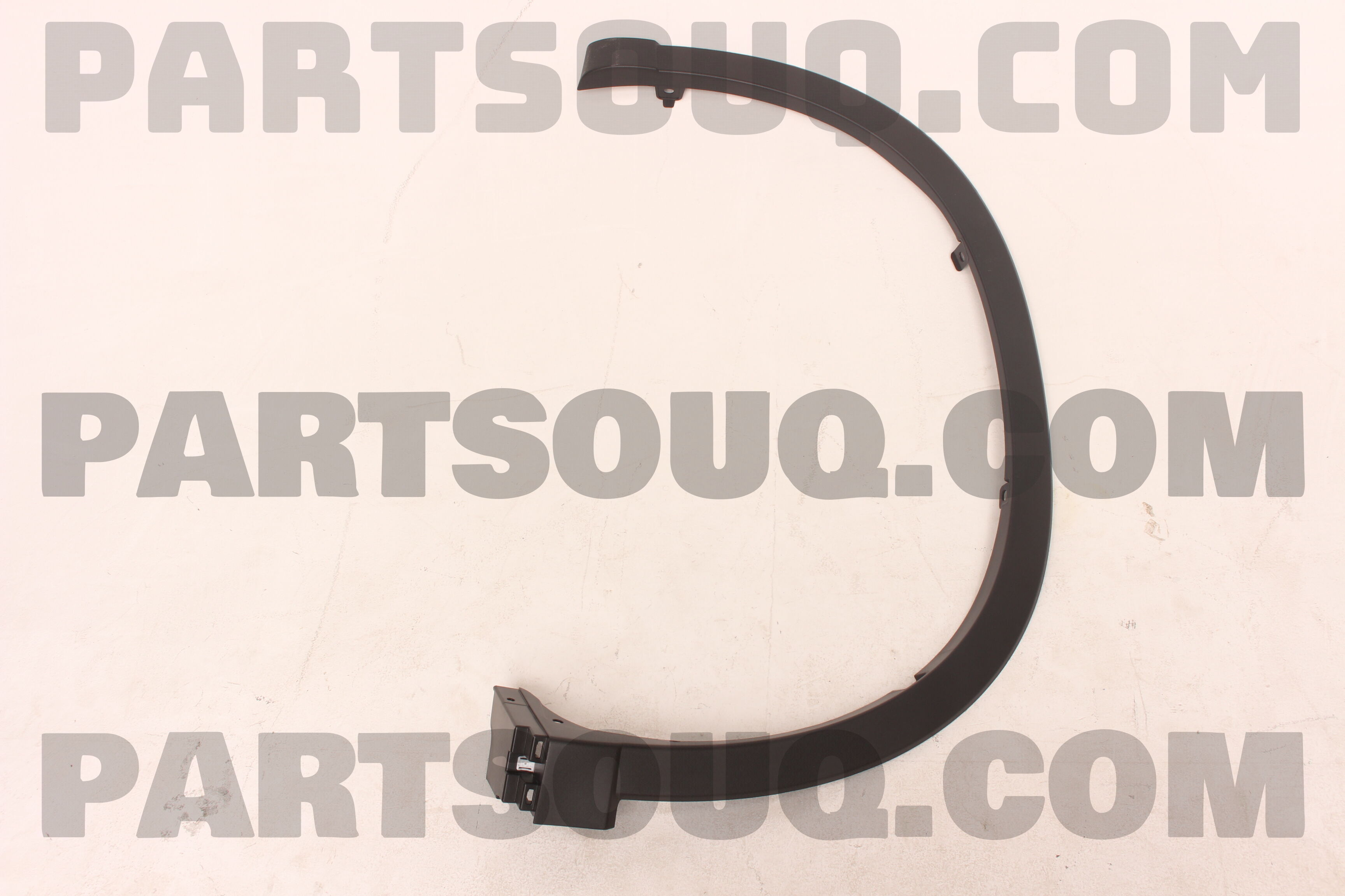 Viền Tai Xe Trái Mazda CX-5 Mã phụ tùng KD5351W30C