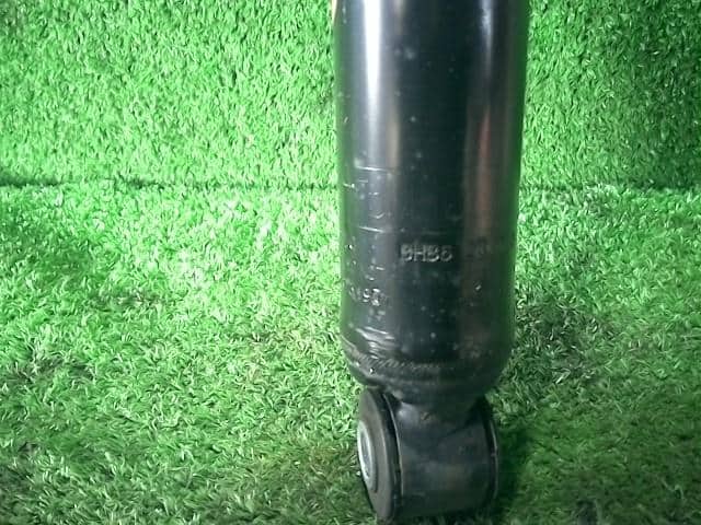 Giảm Sóc Sau Mazda Mazda 3 Mã phụ tùng BHB628910