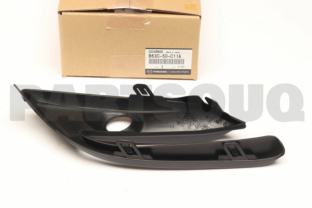 Ốp Đèn Gầm Phải Mazda Mazda 3 Mã phụ tùng b63c50c11