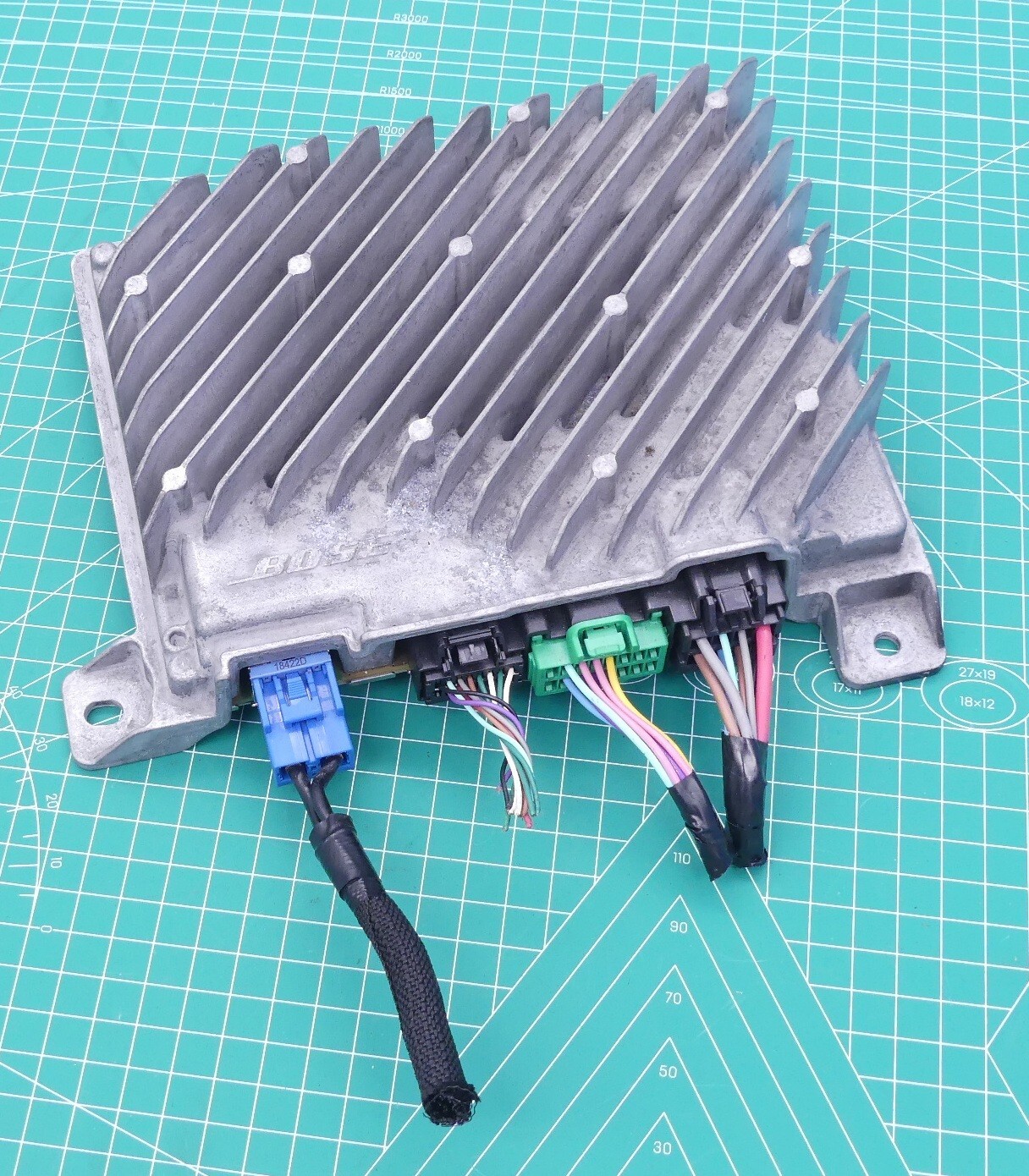 Giảm Chấn Các Đăng Mazda BT-50 OEM EB3G4C025-pop