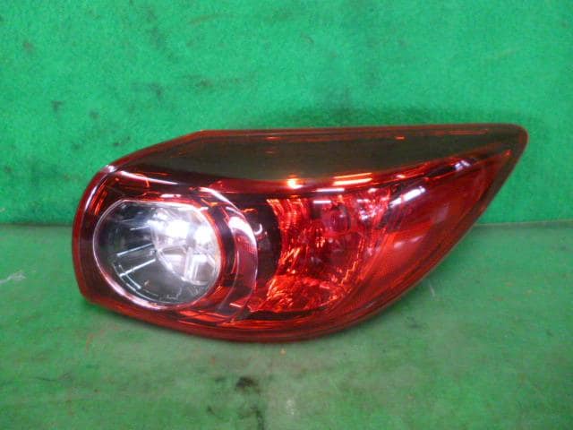 Đèn Hậu Miếng Trong Phải Mazda Mazda 3 Mã phụ tùng B45C51150C