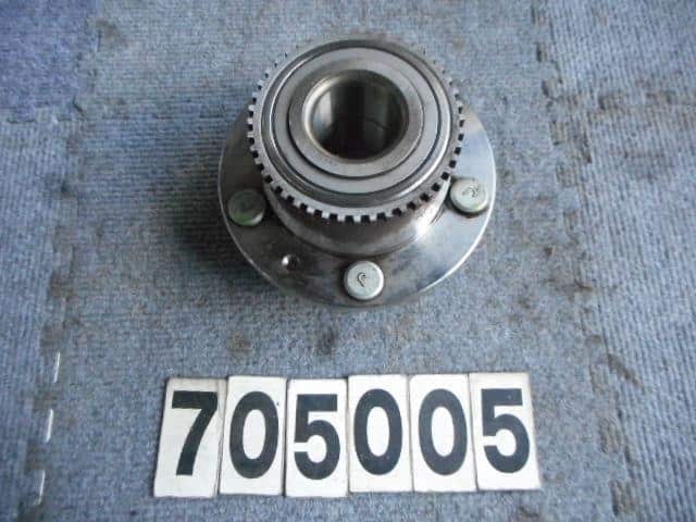 Bi May Ơ Sau Mazda Premacy Mã phụ tùng G14V2615
