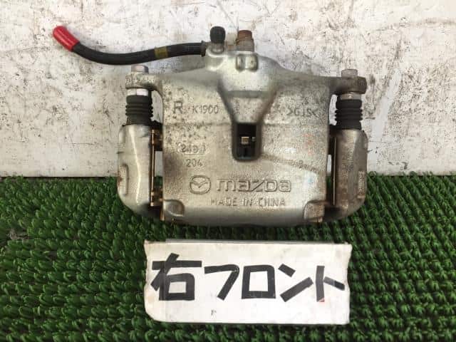 Cụm Gông Phanh Trước Phải Mazda Mazda 3 Mã phụ tùng B4Y03398ZB