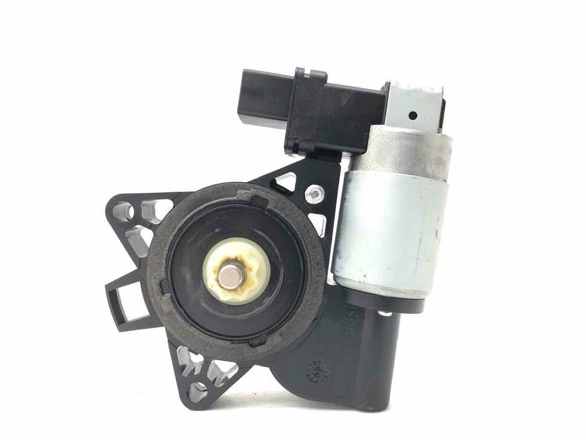 Mô Tơ Nâng Hạ Kính Cánh Cửa Trước Phải Mazda CX-9 Mã phụ tùng GJ6A5858XC