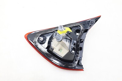 Đèn Hậu Miếng Trong Trái Mazda CX-5 Mã phụ tùng ka0g513g0d