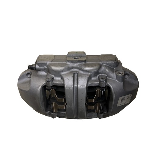 Nẹp Bắt Ca Lăng Trái Mazda Mazda 3 Mã phụ tùng b63b50163