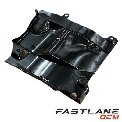 Hộp Đựng Đồ Mazda Mazda 3 Mã phụ tùng BFF564040