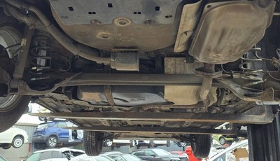 Giam Xóc Sau Mazda Mazda 2 Mã phụ tùng DA6A28700B
