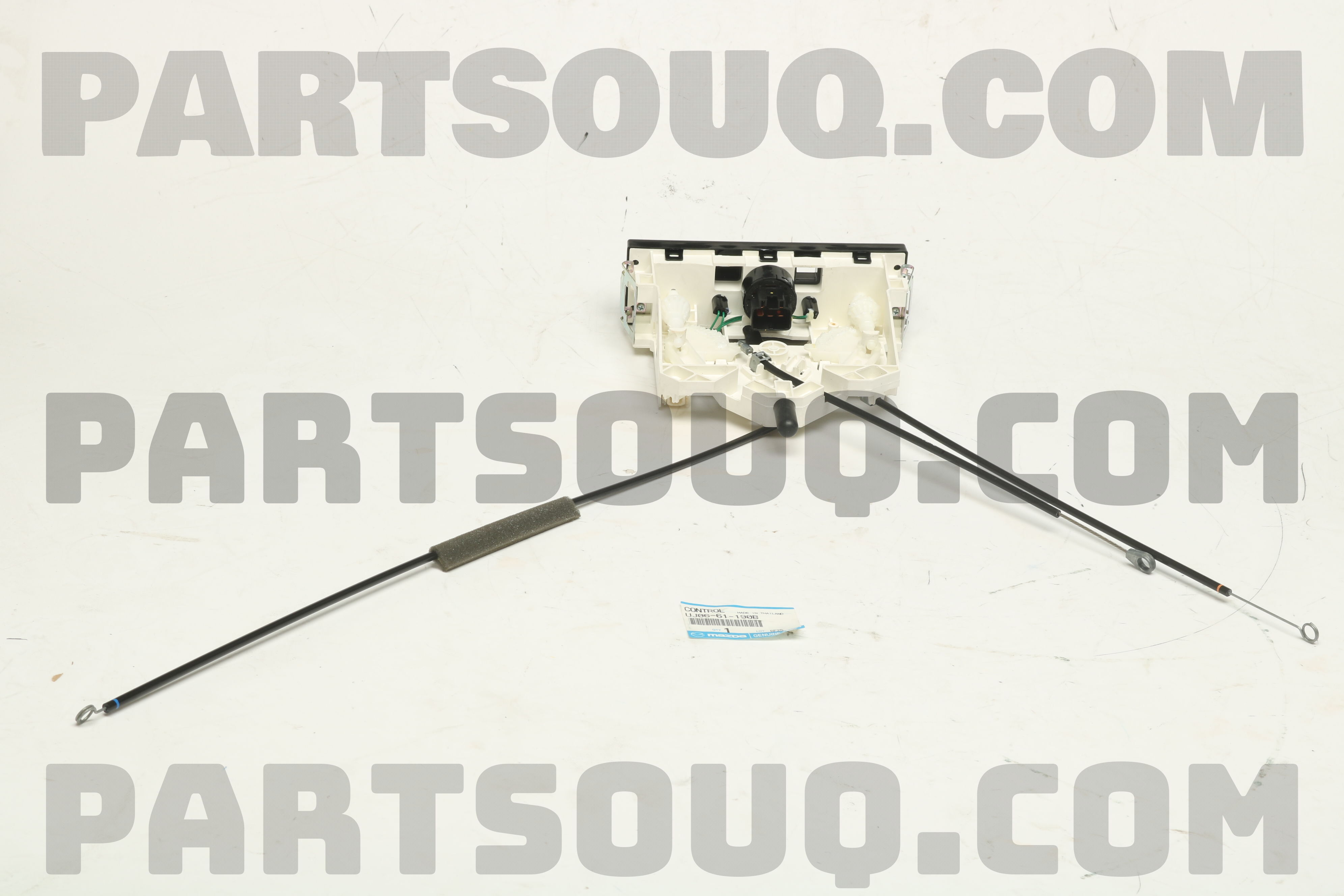 Cụm Công Tắc Tổng Điều Khiển Điều Hòa Mazda BT-50 Mã phụ tùng UC2B61190B