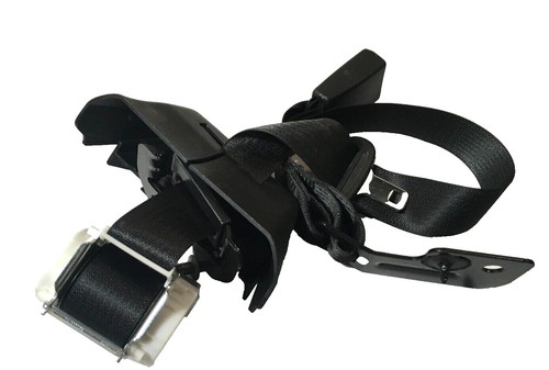 Ốp Che Cam Trên Mazda Premacy Mã phụ tùng FP0110520