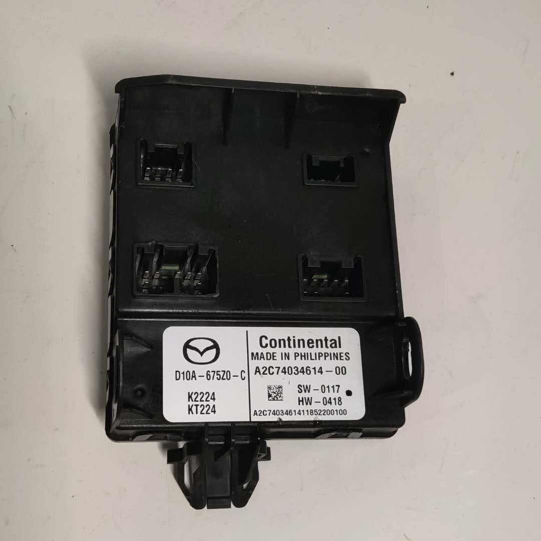 Hộp Bcm Mazda BT-50 Mã phụ tùng 1D0067560A