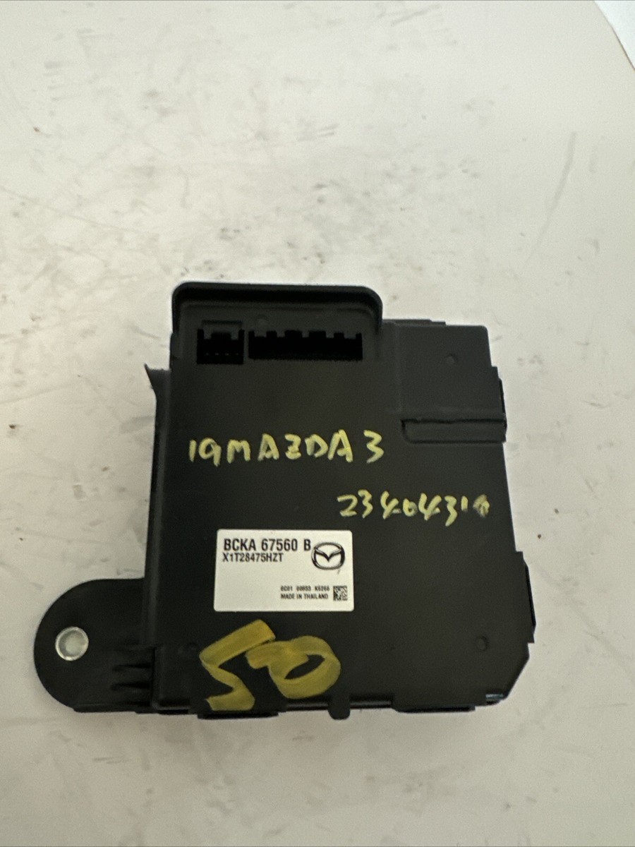 Hộp Bcm Mazda BT-50 Mã phụ tùng 1D0067560B