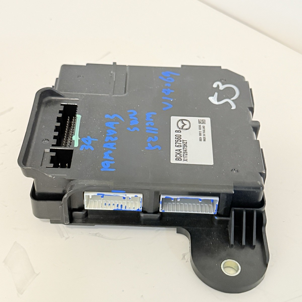 Hộp Bcm Mazda BT-50 Mã phụ tùng 1D0067560B