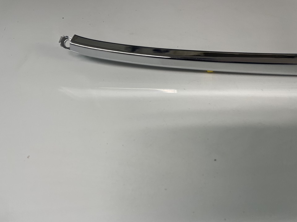 Nẹp Mạ Ca Lăng Trái Mazda Mazda 2 Mã phụ tùng MZ04171MAL