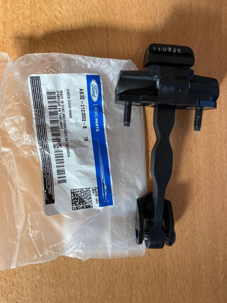 Hạn Chế Hành Trình Cửa Trước Mazda BT-50 Mã phụ tùng AB392123552AF