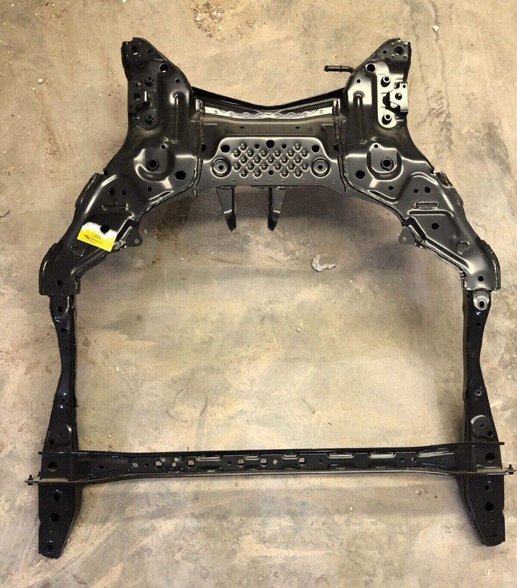 Giá Đỡ Động Cơ Mazda Mazda 3 Mã phụ tùng B45A3480XA