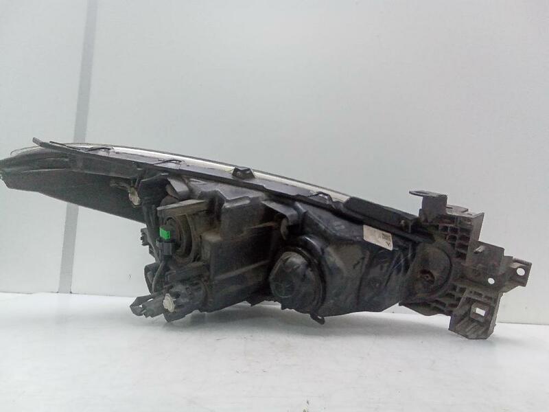 Đèn Pha Trái Bóng Hallogen Mazda Mazda 3 OEM BHR151040