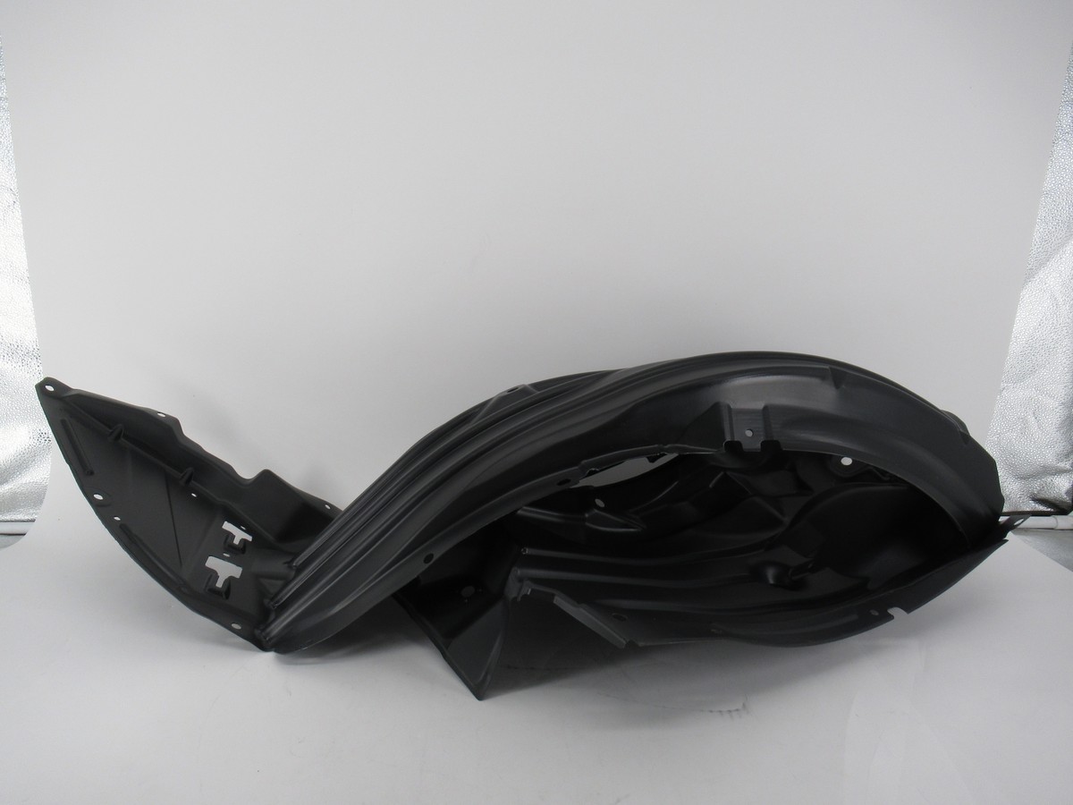 Lòng Dè Chắn Bùn Trái / Chắn Bùn Lòng Dè Trái Mazda Mazda 3 OEM B45A56140-OE