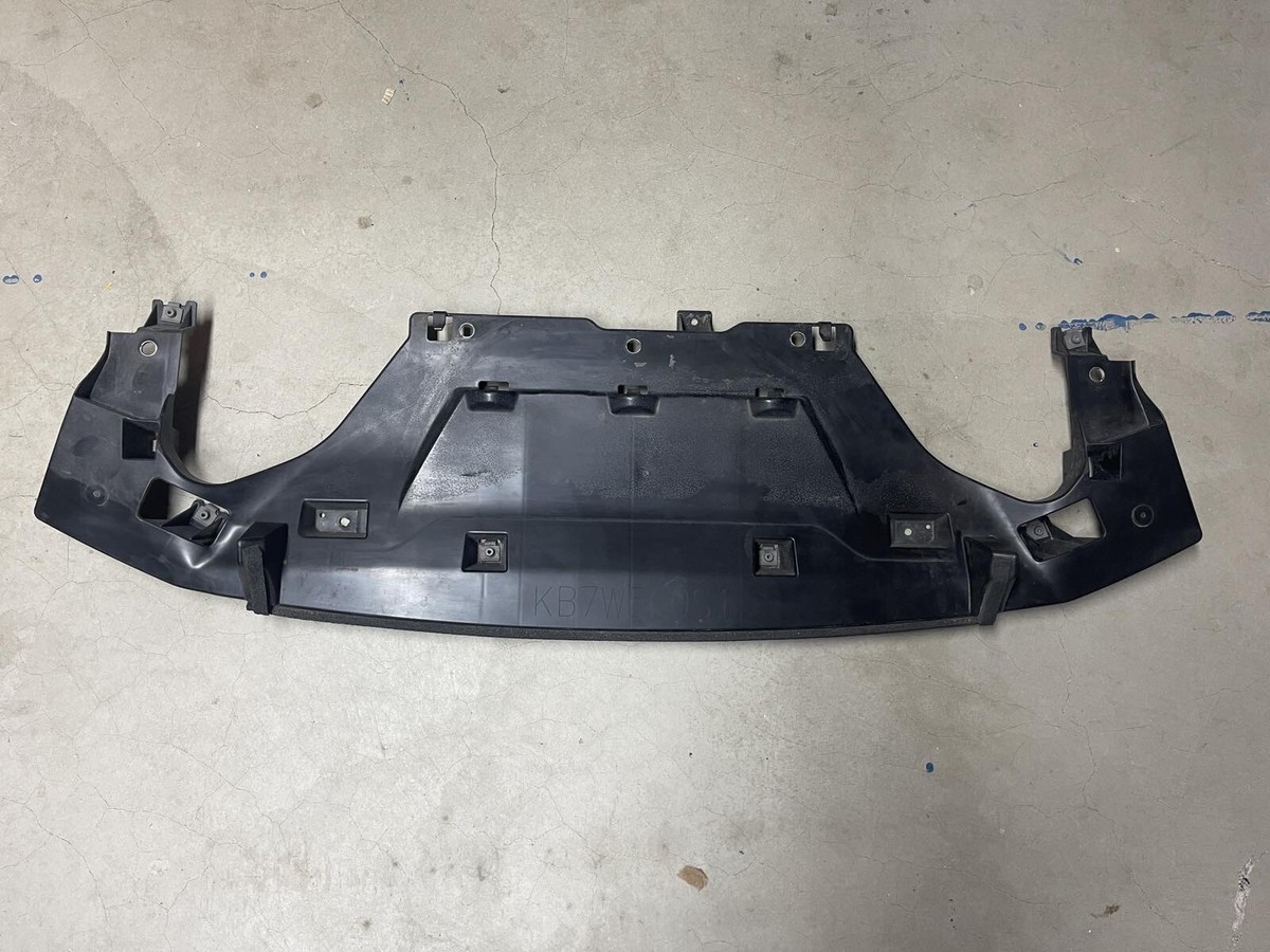 Dây Đai Bảo Hiểm Trước Phải Mazda CX-5 Mã phụ tùng KD4757L90B02
