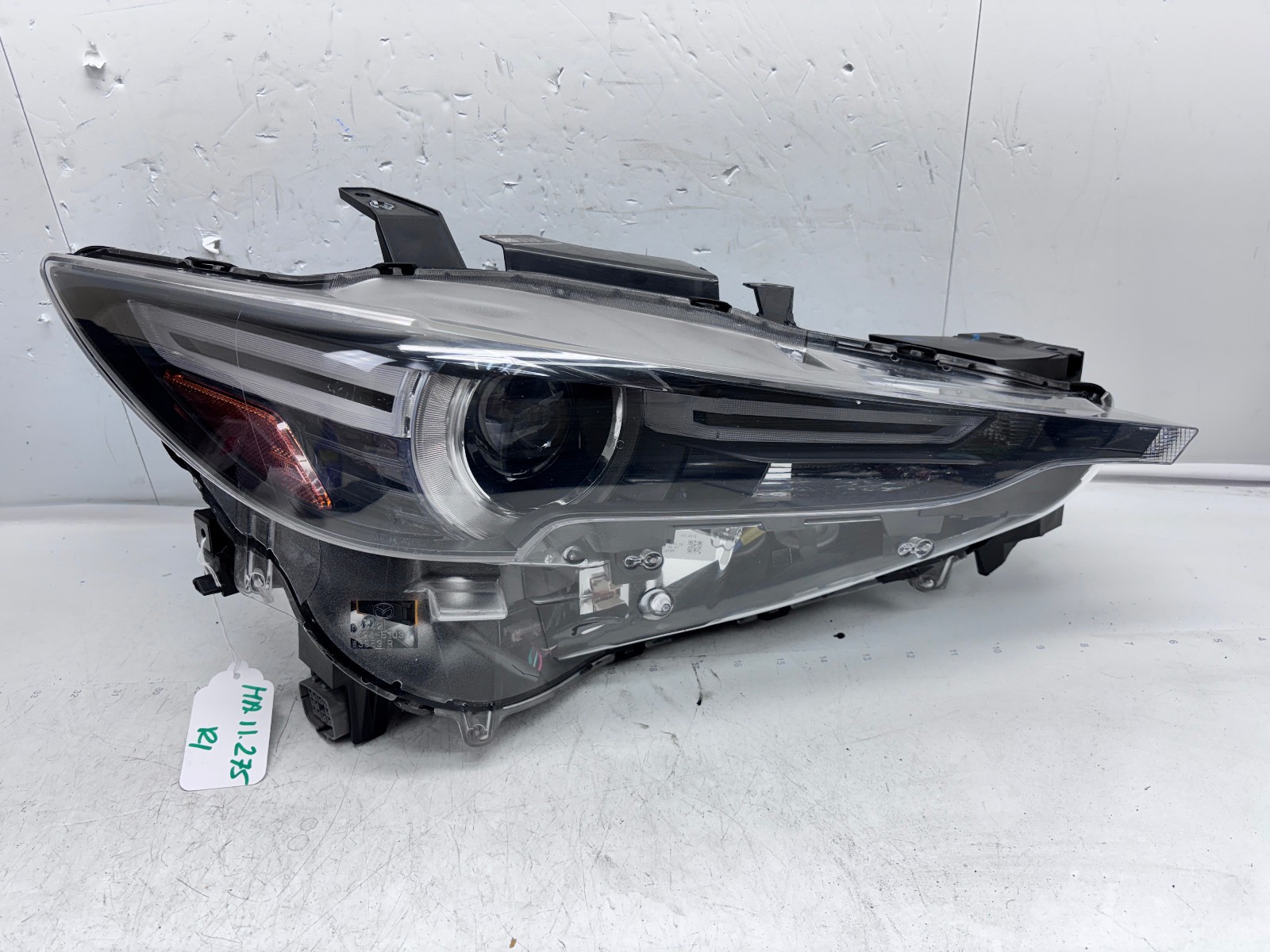 Đèn Pha Phải Mazda BT-50 Mã phụ tùng ul4l510k0a