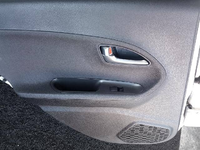 Cánh Cửa Sau Trái Kia Morning / Picanto Mã phụ tùng 770031Y000