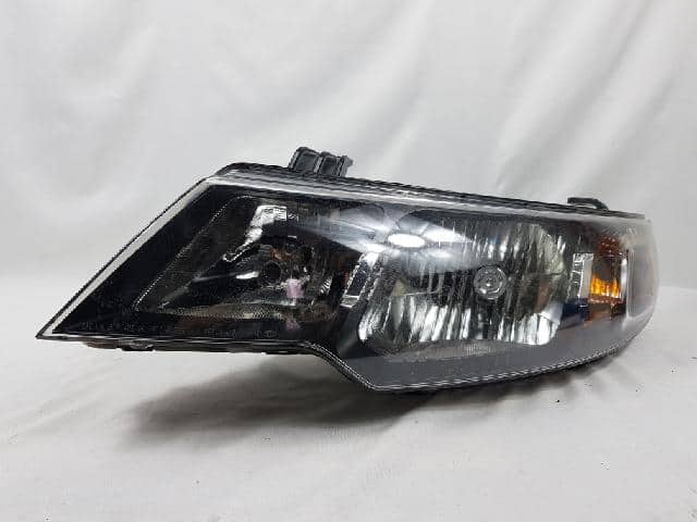 Đèn Pha Phải (Mí Trắng Có Điều Khiển Điện) Kia Forte / Cerato OEM 921021M001
