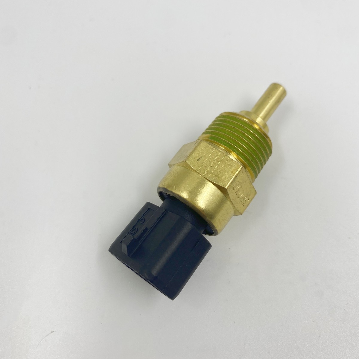 Cảm Biến Báo Nhiệt Độ Nước - Quạt Gió (3 Giắc) Kia koup Mã phụ tùng 3922038020