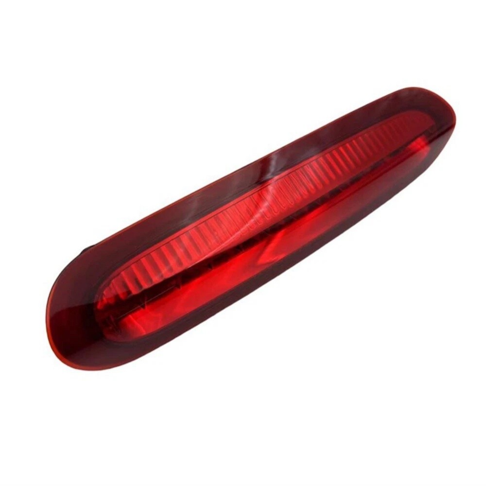 Đèn Stop Trên Nóc Cửa Hậu Kia Carens / rondo Mã phụ tùng 927001D000