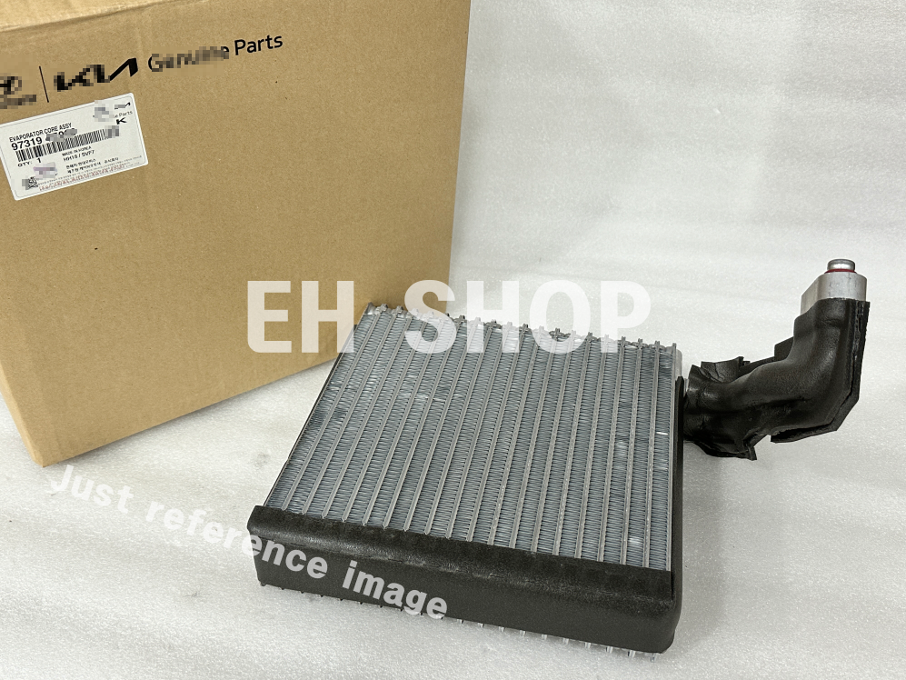 Ốp Ngang Cửa Cửa Hậu Phải Kia Carens / rondo Mã phụ tùng 817401D000QW