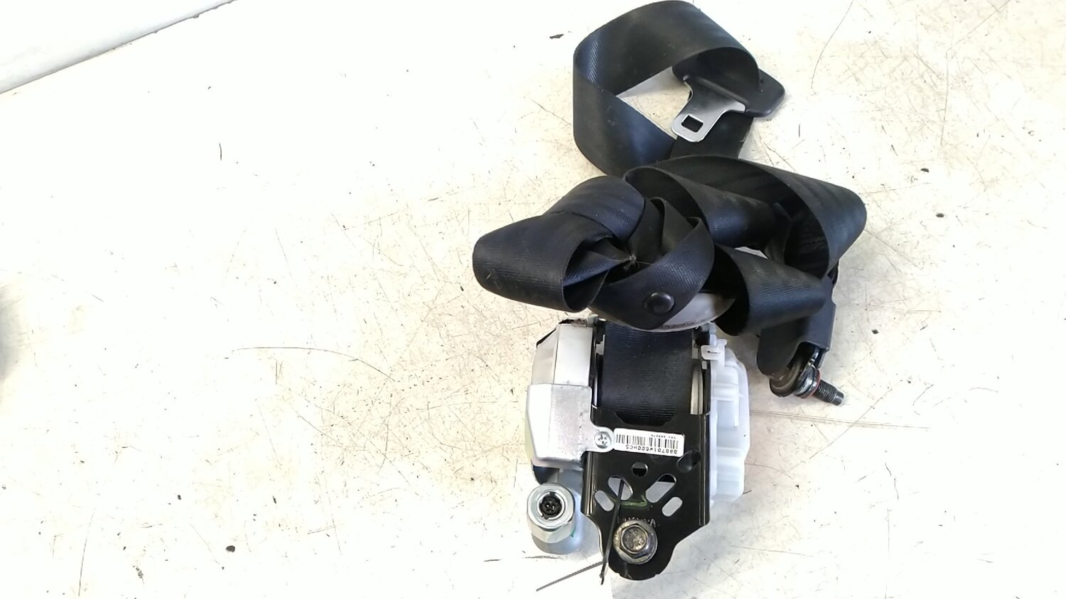 Dây Bảo Hiểm Trước Trái Kia Rio Mã phụ tùng 888701W600DCM