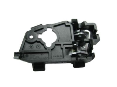Tay Mở Cửa Trong Trước Trái Kia Rio Mã phụ tùng 826101W000JBW