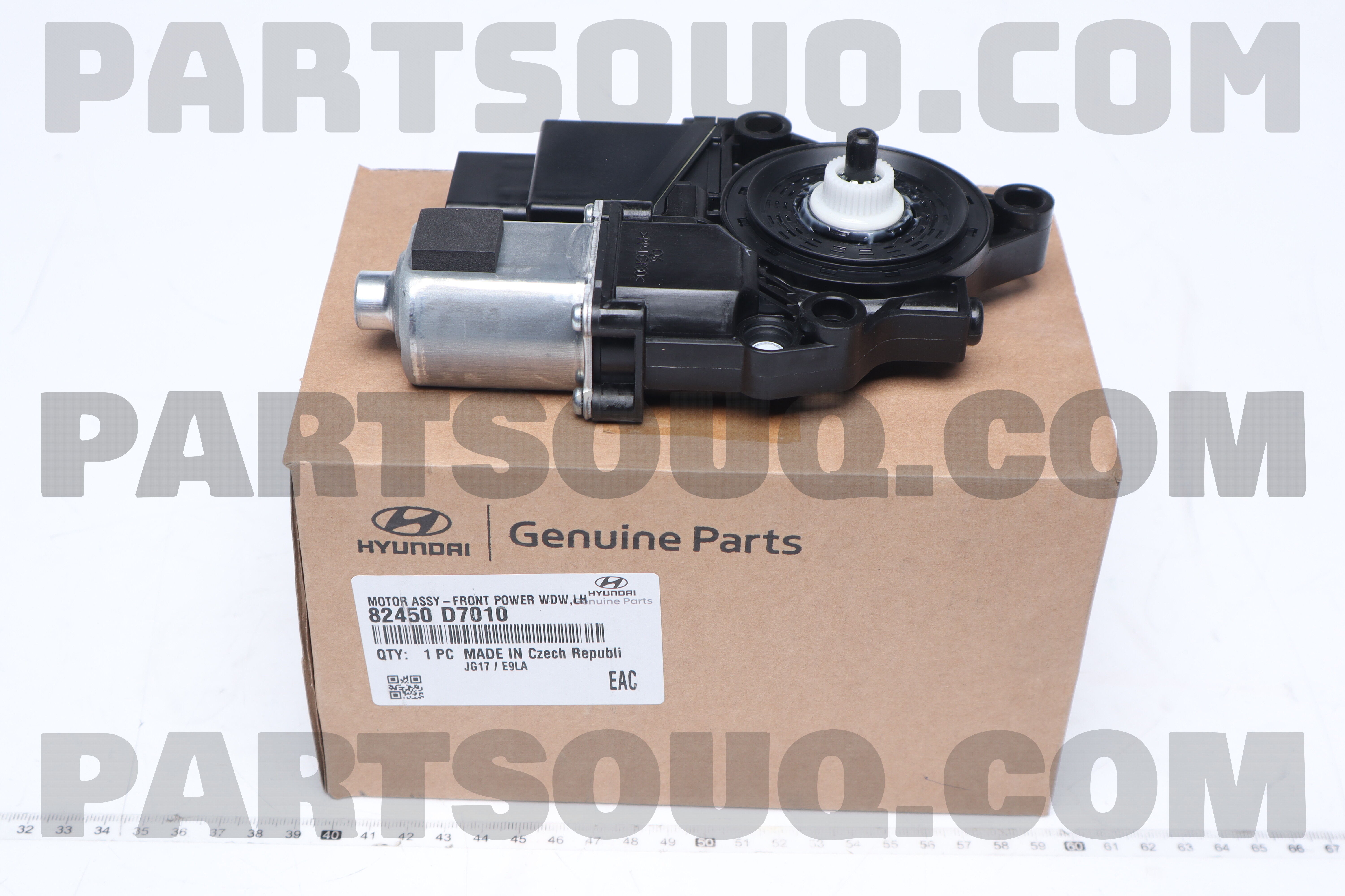Kính Cánh Cửa Trước Phải Kia Rio Mã phụ tùng 824211W010