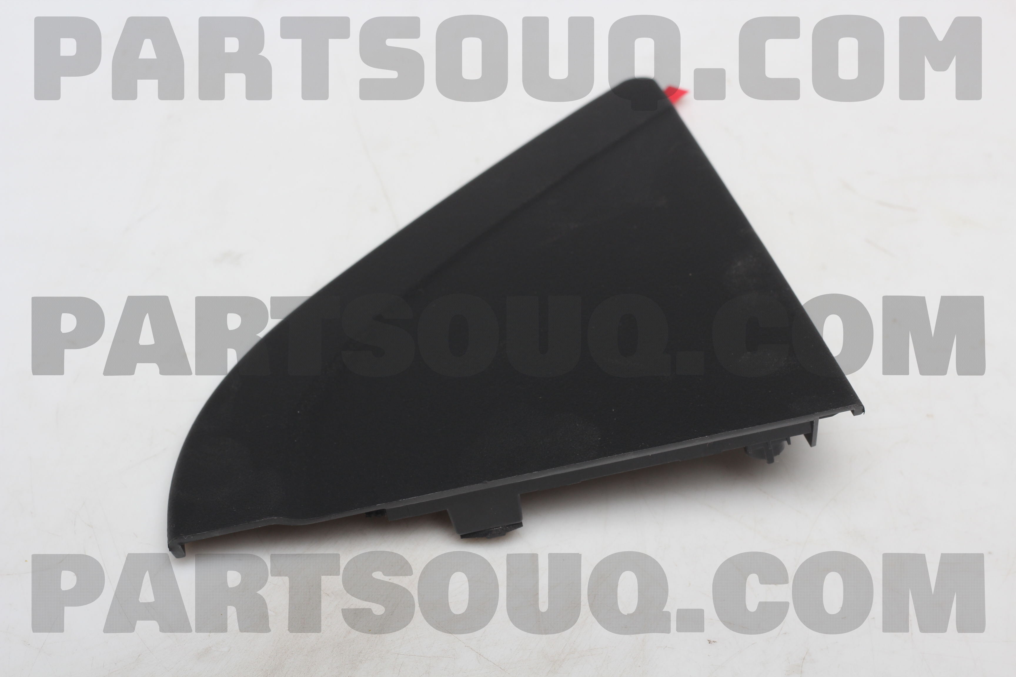 Ốp Tam Giác Sau Phải Kia Rio Mã phụ tùng 838401W200