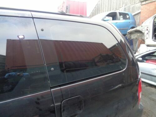 Nẹp Chân Kính Ngoài Sau Phải Kia Morning / Picanto Mã phụ tùng 8322007001