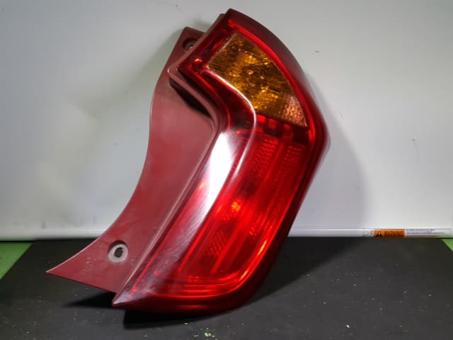 Đèn Hậu Phải Giả Led Kia Morning / Picanto Mã phụ tùng 924021Y000