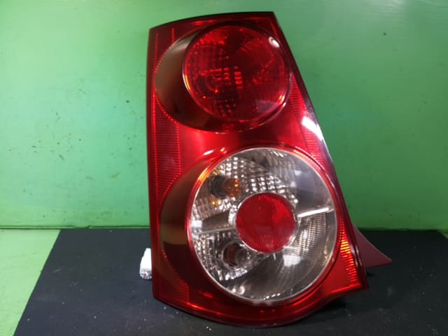 Đèn Hậu Lòng Đỏ Kia Morning / Picanto Mã phụ tùng 9240107500