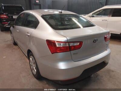 Cốp Hậu Kia Rio OEM 692001W040