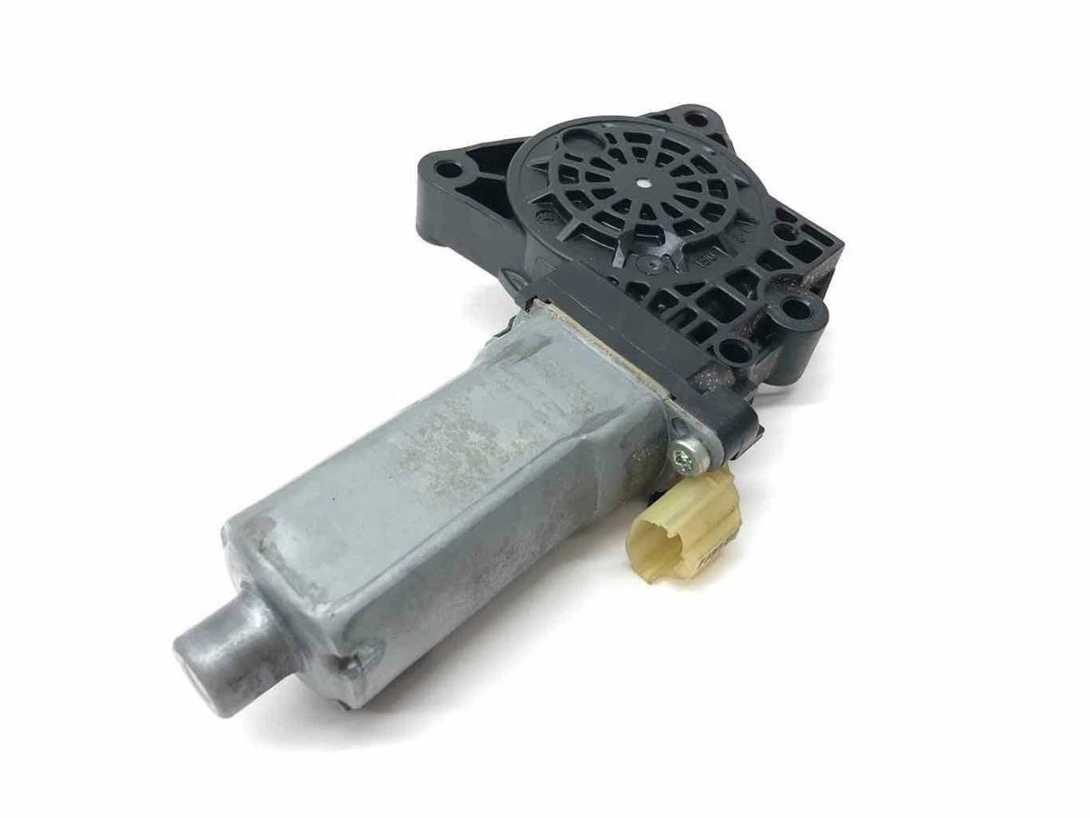 Mô Tơ Lên Xuống Kính Cửa Trước Trái Kia Carens / rondo Mã phụ tùng 824501D000