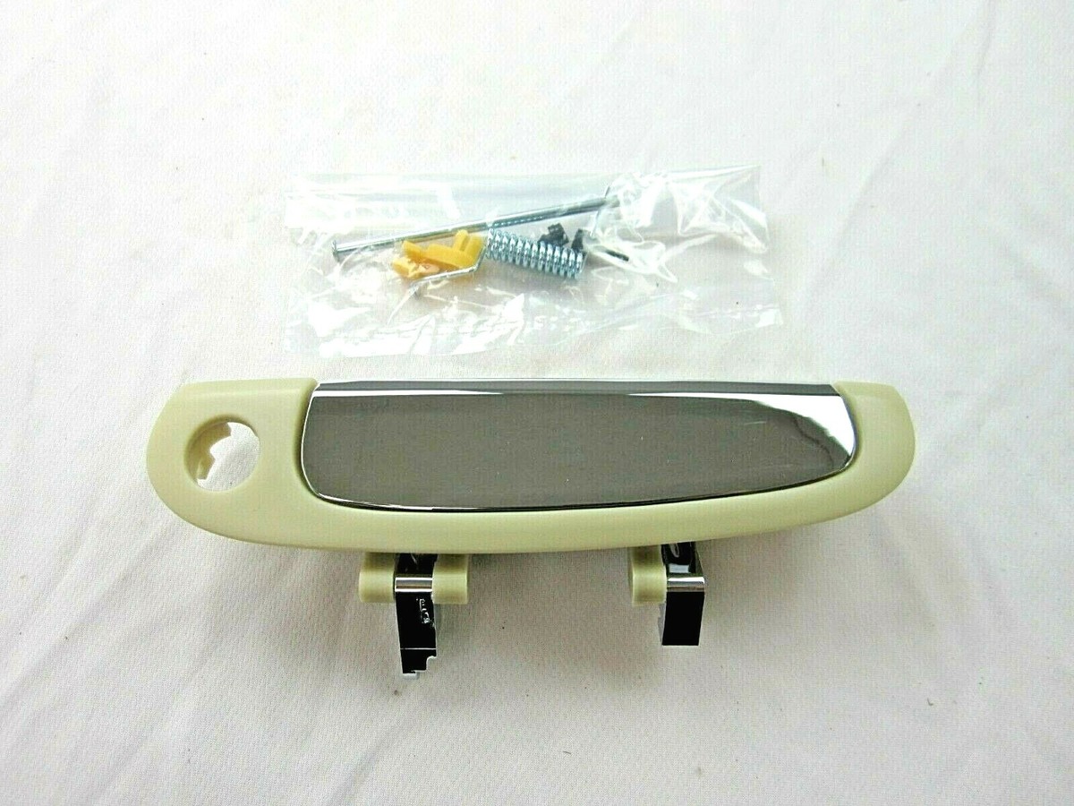 Tay Mở Cửa Trước Trái Kia Morning / Picanto Mã phụ tùng 8265007020