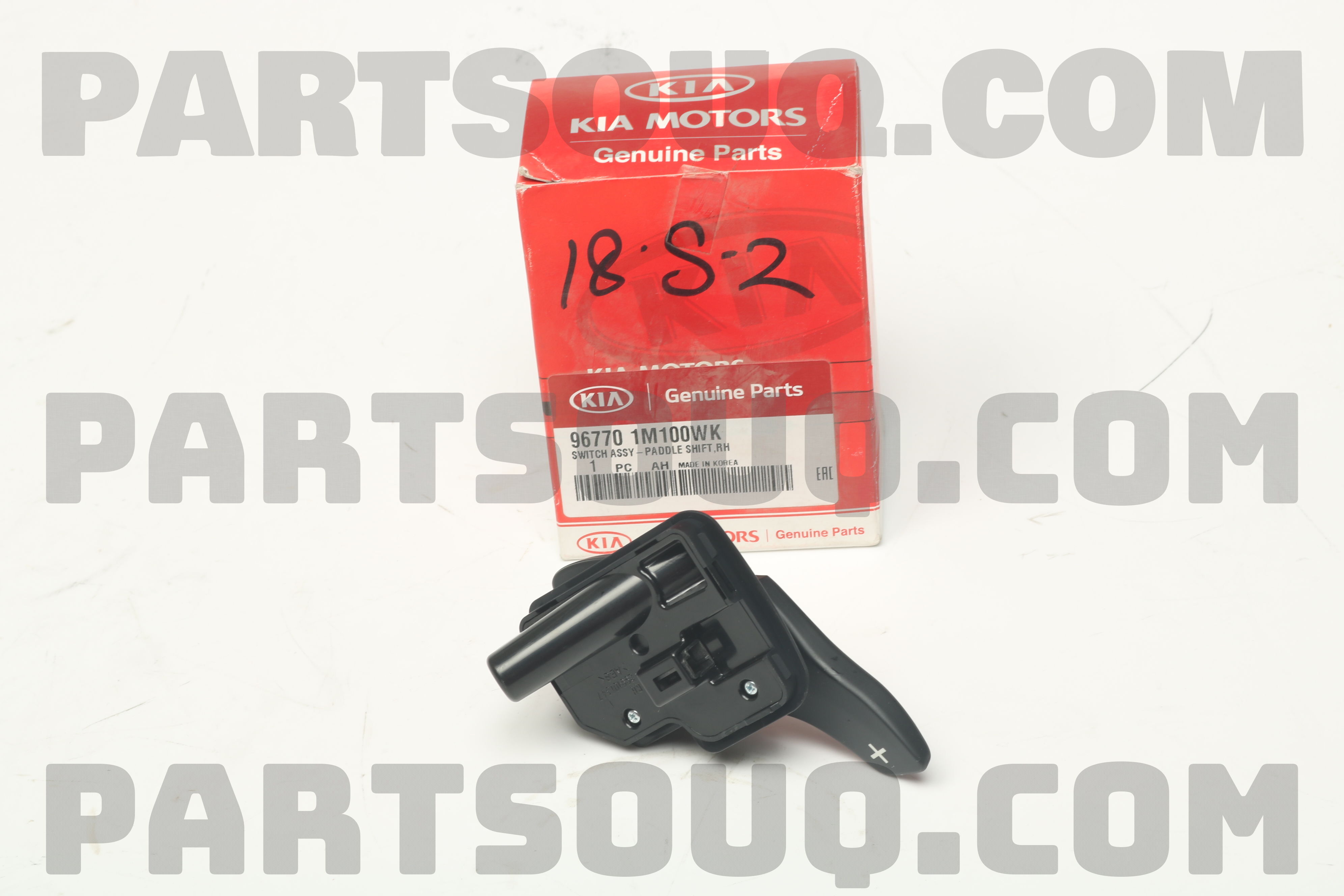 Công Tắc Đi Số Trên Vô Lăng Phải Kia Forte / Cerato Mã phụ tùng 967701M100