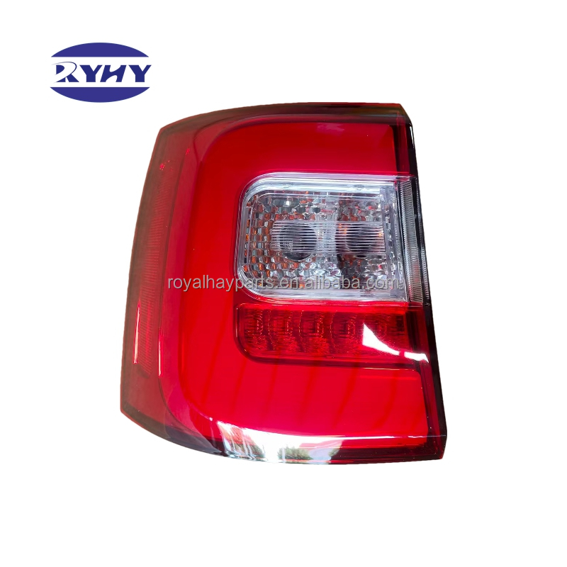 Đèn Hậu Ngoài Trái Kia Sorento Mã phụ tùng 924012P640