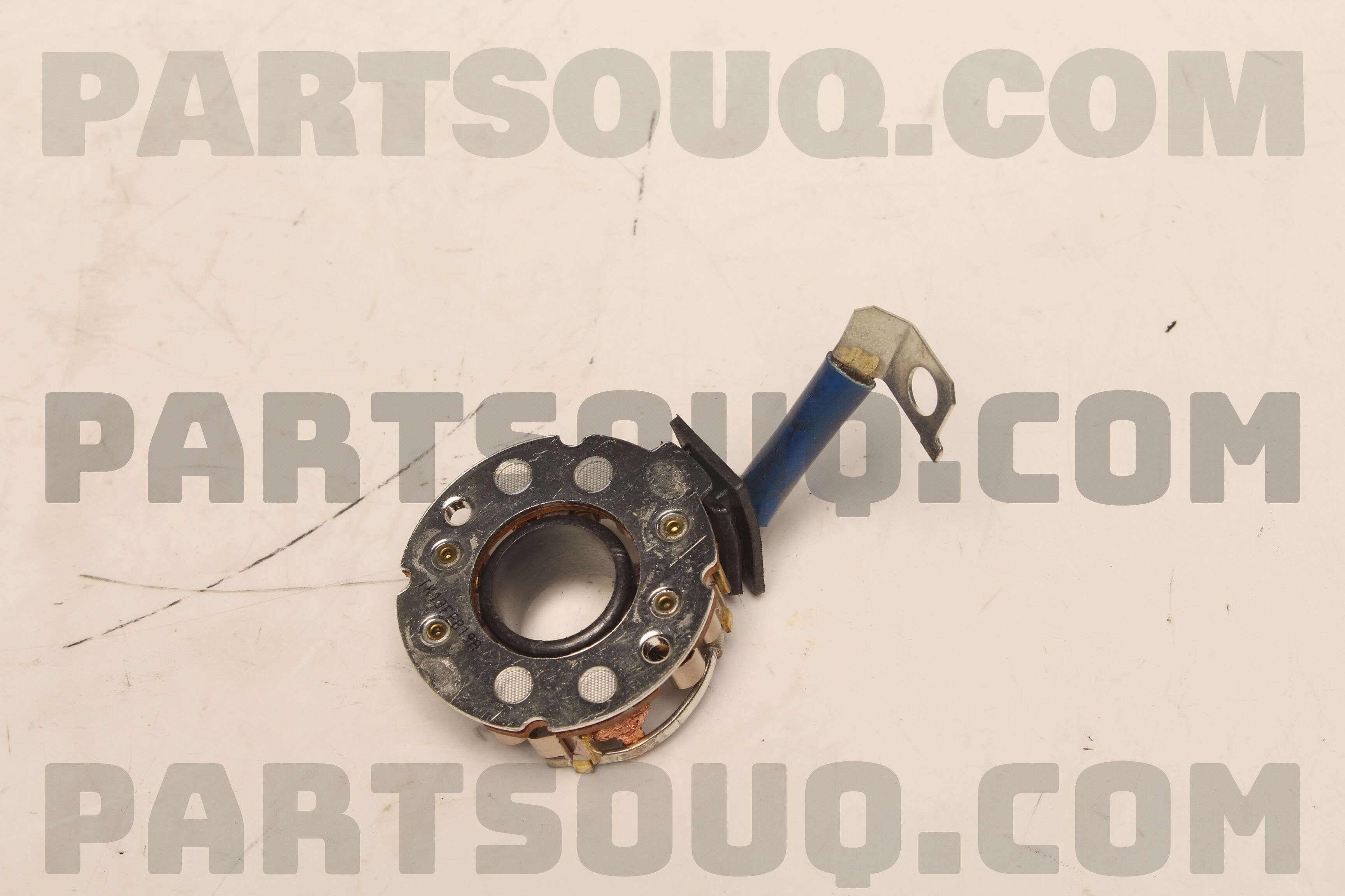 Giá Than Đề Kia Carens / rondo Mã phụ tùng 3615925010