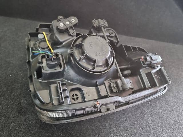 Đèn Pha Phải Kia Bongo Mã phụ tùng 921024e100