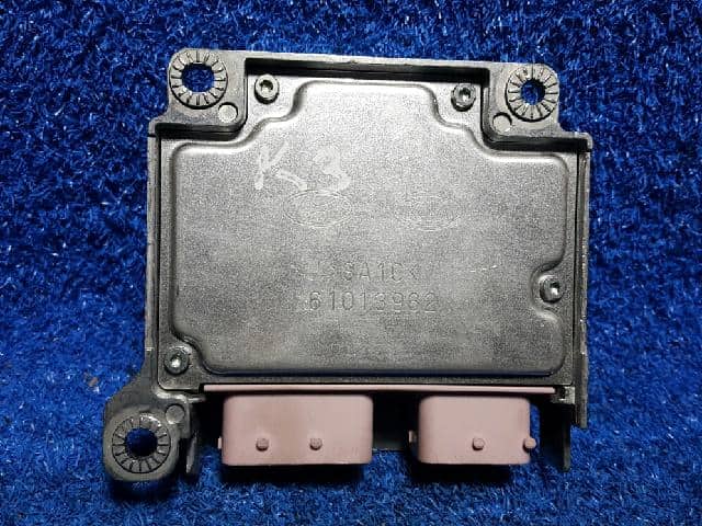 Hộp Điều Khiển Túi Khí Kia K3 Mã phụ tùng 95910a7100