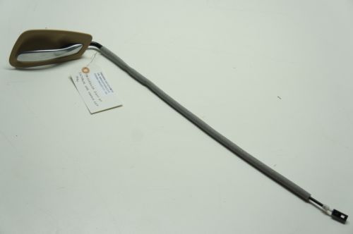 Tay Mở Cửa Trong Trước Phải Kia Morning / Picanto Mã phụ tùng 8262007010ED