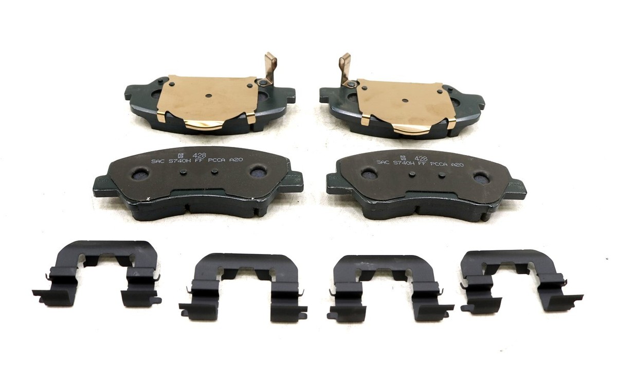 Má Phanh Trước Kia Forte / Cerato OEM 581011RA05