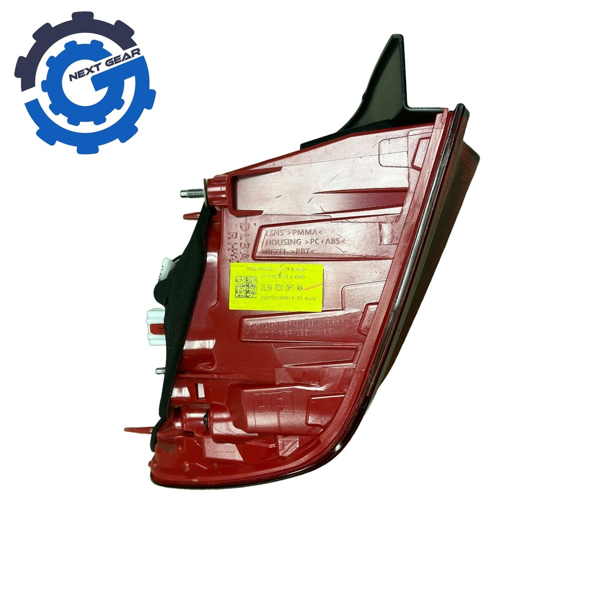 Đèn Hậu Miếng Ngoài Phải Kia Forte / Cerato Mã phụ tùng 924022f311